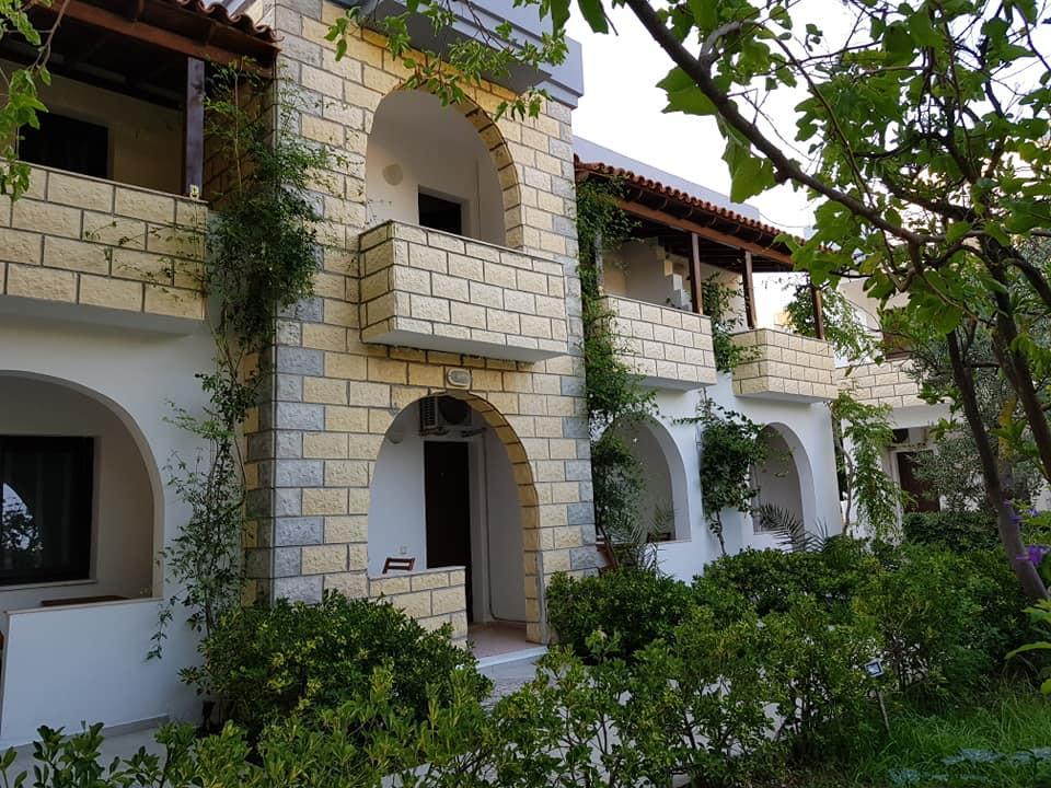 גולטורקבוקו Kaptan Hotel מראה חיצוני תמונה